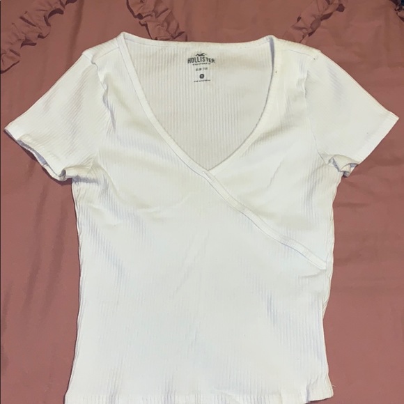 hollister slim tee